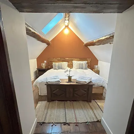 Domaine Chapelle Homestay *