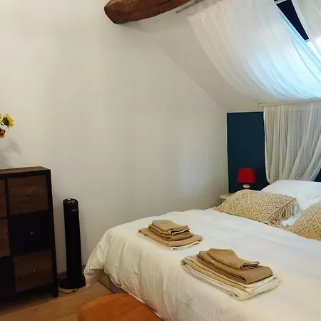 Domaine Chapelle Homestay La Chapelle-la-Reine